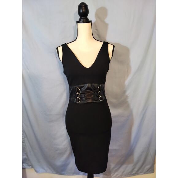 Lette Black Bodycon Dress - Picture 1 of 9